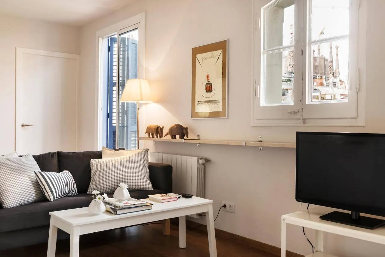 Bed&Bcn Diagonal 6 Apartment Barcelona Spain