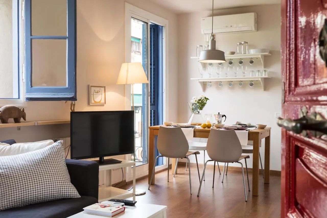 Bed&Bcn Diagonal 6 Apartment Barcelona Spain